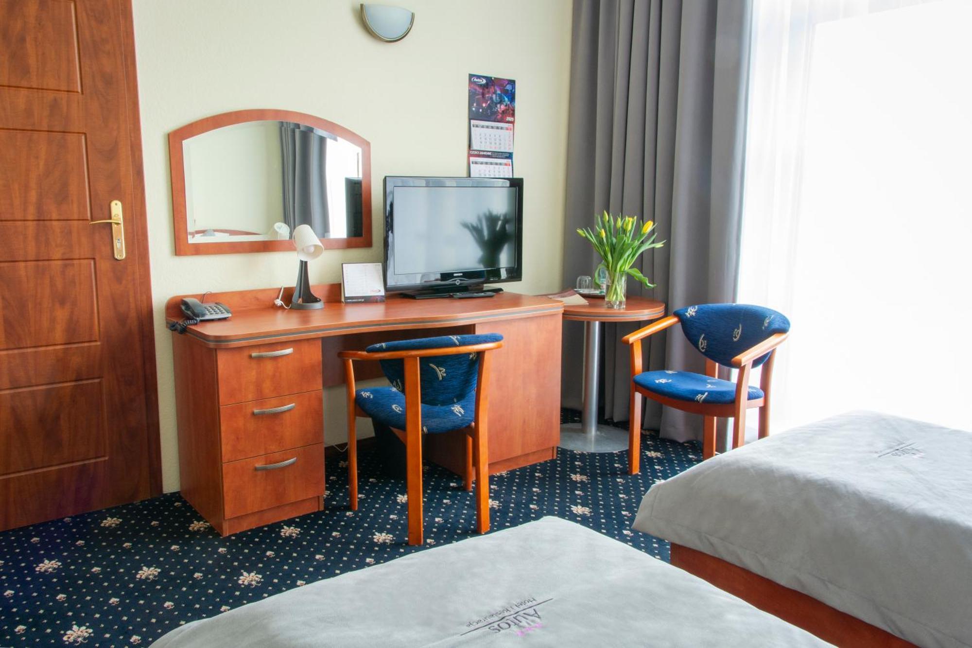 Hotel Restauracja Autos Solec Kujawski Extérieur photo