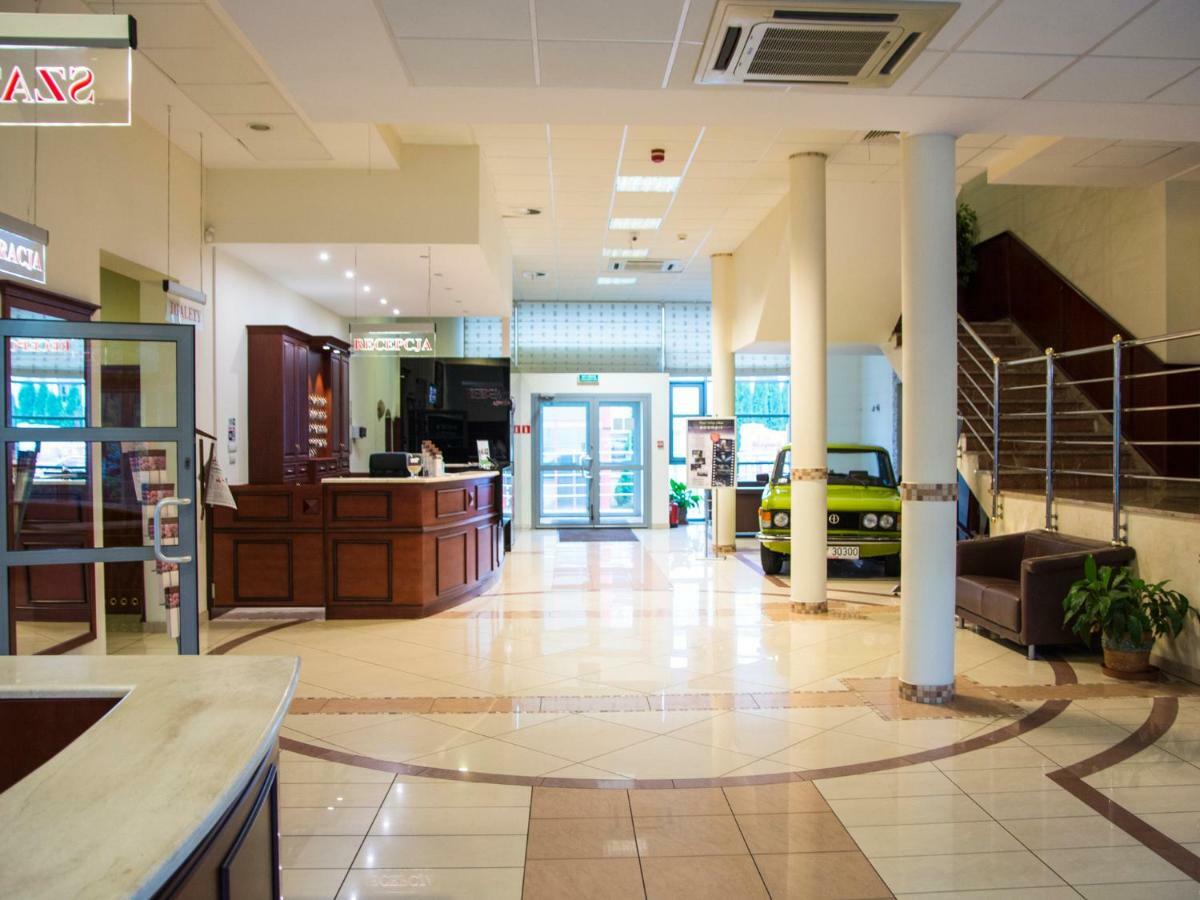 Hotel Restauracja Autos Solec Kujawski Extérieur photo